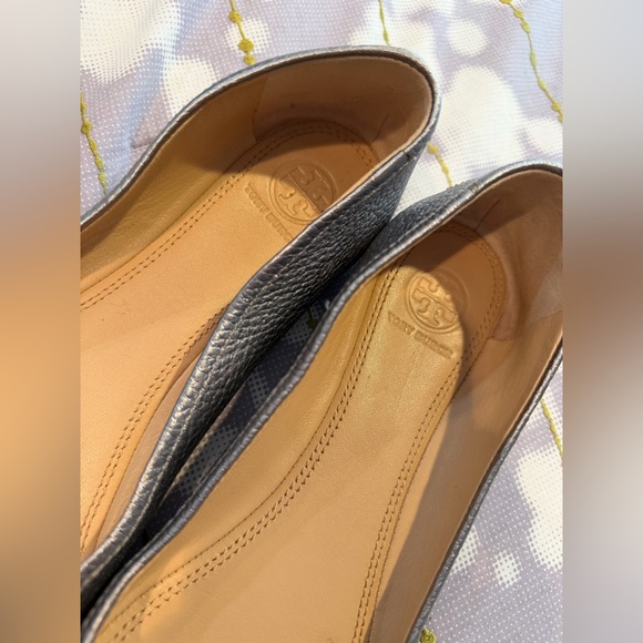 Tory Burch Metallic Silver Flats - Picture 3 of 5